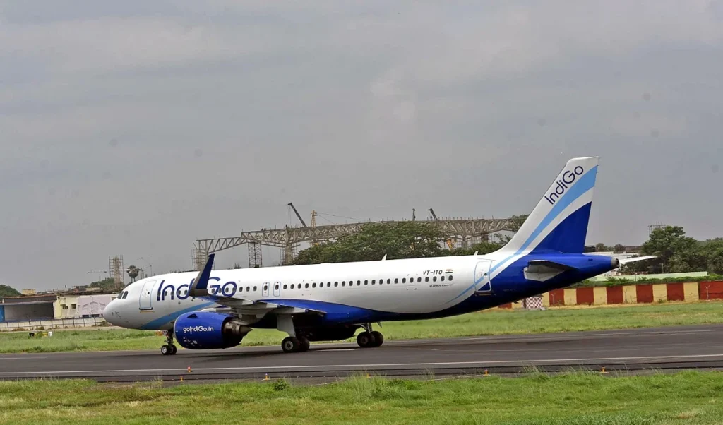 IndiGo ने किया ऐलान, अब नवंबर से शुरू होगी नई सर्विस, दिल्ली-मुंबई रूट पर चलेगा बिजनेस क्लास
