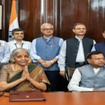 GST council स्वास्थ्य बीमा करवाने वालों के लिए आ सकती है बड़ी खुशखबरी, मिल सकती है बड़ी राहत