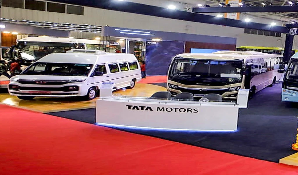 Tata Motors Stock Price: टाटा मोटर्स का शेयर प्राइस में आई गिरावट, इस कारण गिर गया कंपनी का स्टॉक